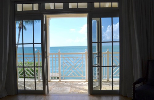 Key Biscayne Villa | Spectacular 6 bedrooms waterfront in the exclusive island of Key Biscayne