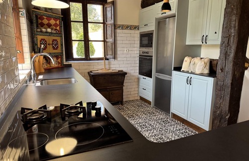 Socobio Villa | Espectacular casa en Castaneda