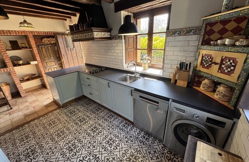 Socobio Villa | Espectacular casa en Castaneda