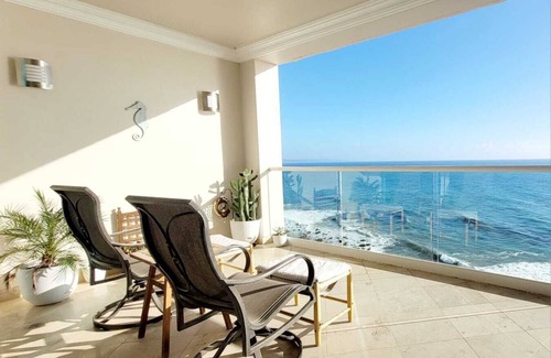 Plan Libertador Condominio | Espectacular Condo frente al mar vista al atardecer Rosarito Piscinas y Jacuzzis