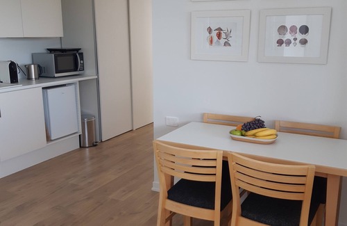 Waiheke Island Apartamento | Nuevo apartamento moderno con vistas a la bahía de Hekerua