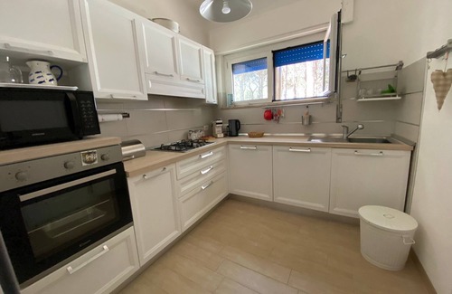 Santa Lucia Villa | Espléndida villa independiente, cerca del mar.