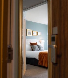 Cosford Hotel | Spread Eagle, Gailey by Marston's Inns