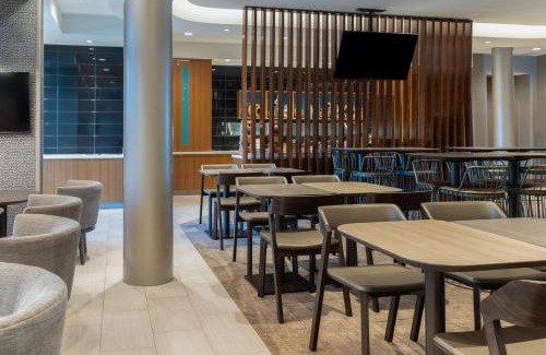 Pleasanton Hotel | SpringHill Suites by Marriott Pleasanton