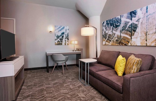 Westown Hotel | SpringHill Suites by Marriott Milwaukee Downtown