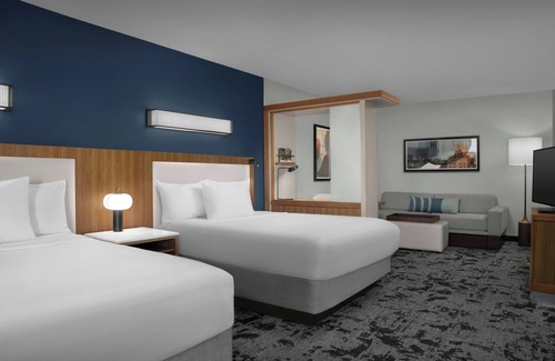 Historic District - North Hotel | SpringHill Suites Savannah Downtown / Historic District