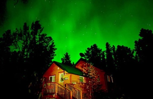 Whitehorse Chalet De Esquí | Springhills Cabin at Hot Springs