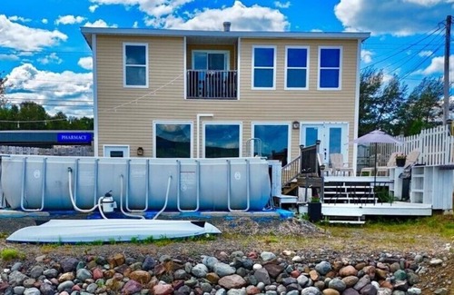 Lewisporte Casa | Springhouse Oasis Ocean View 4 Bedroom/4 Bath