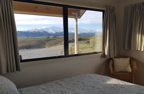 Clyde Casa | Springvale Holiday Home