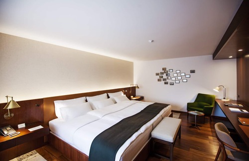 Stari Grad Hotel | Square Nine Hotel Belgrade-The Leading Hotels of The World