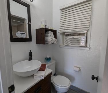 Squaw Valley Hotel | Squaw Valley Motel Room 5