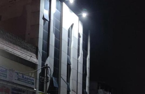 Kumbakonam Hotel | SR Residency