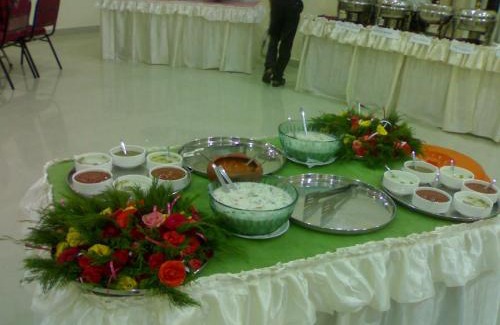 Kuppaayil Hotel | Sree Gokulam Sabari