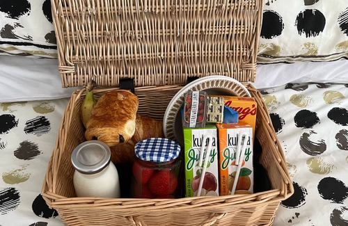 Longstore Casa | St George's Guesthouse