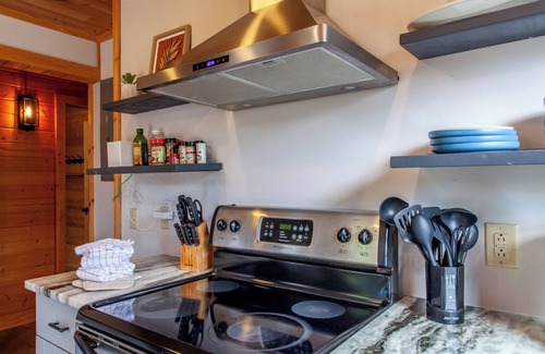 Almond Cabina | Stackstone Ridge- Gorgeous View!