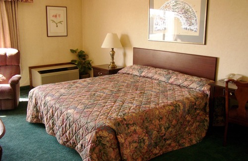 Worthington Hotel | Standard King Room Non-Smoking