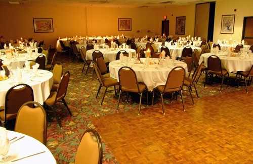 Worthington Hotel | Standard King Room Non-Smoking