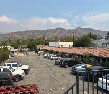 Azusa Hotel | Stardust inn