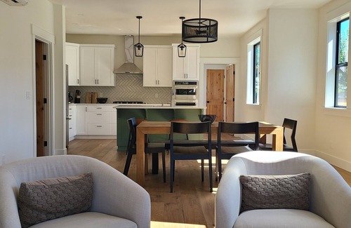 Detroit Casa | Stargazer Lakehouse - New beautiful home at Detroit Lake
