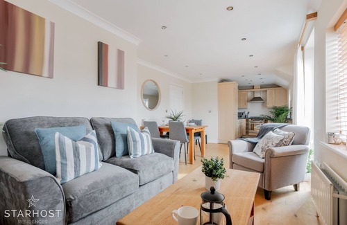 Newbury Apartamento | StarHost Residences - Smart 2 bedroom apartment