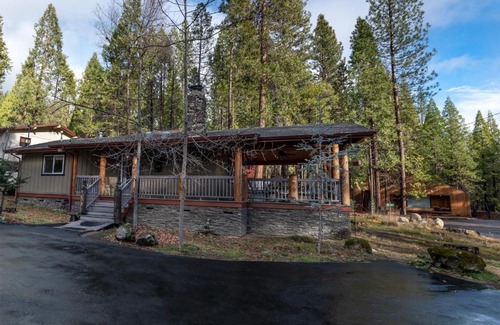 North Wawona Casa | Starlight Lodge