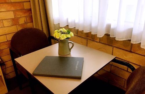 Roma Hotel | Starlight Motor Inn