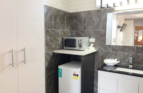 Ararat Hotel | Statesman Motor Inn