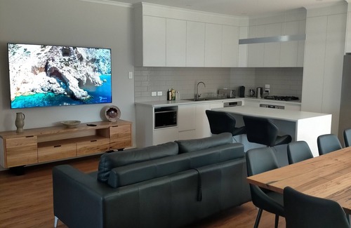 Worrolong Casa | Stay and Play Golf