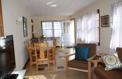 Sag Harbor Cabaña | 2 habitaciones / 1 baño Cottage - Village Of Sag Harbor