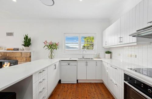 Burrundulla Casa | Stay in Mudgee The Grove, The Church, And Premium Private Homestead