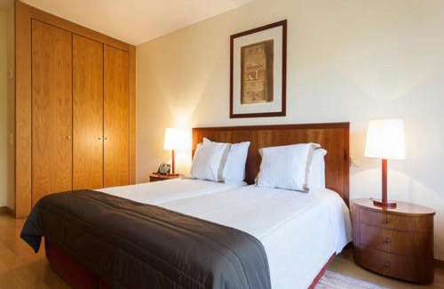 Santo Antonio Apartamento | Stay in the Heart of Lisbon-Altis Suites Hotel