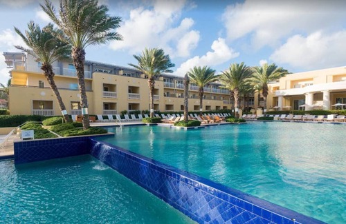 Oyster Pond Apartamento | Stay on the Beach in Saint Maarten!