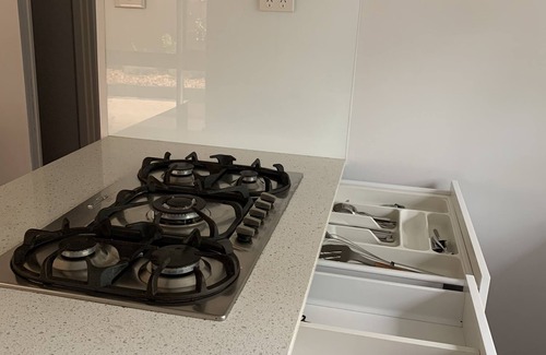 Emu Plains Casa | Stay Penrith~Work, Rest and Play~Gateway to the Blue Mountains~