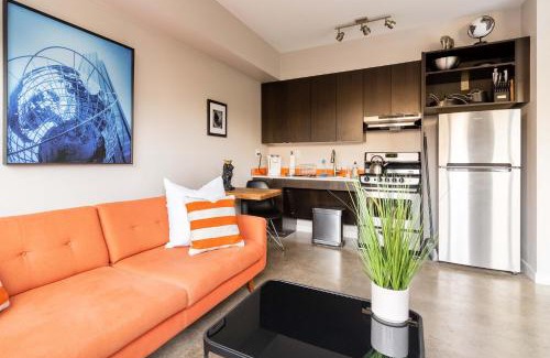Belmont Apartamento | Stay Portland - Bright Studio Apartment - Food Carts & Local Shops