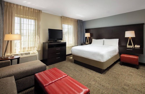 Fairfield Hotel | Staybridge Suites Fairfield Napa Valley Area by IHG