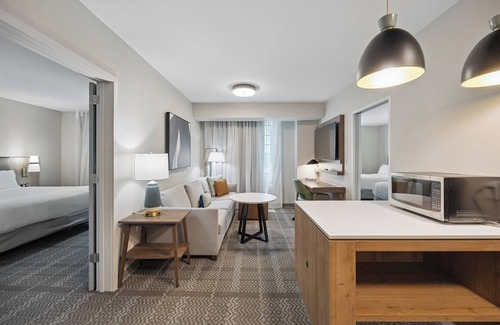 Woodland Hotel | Staybridge Suites Sacramento - Woodland by IHG