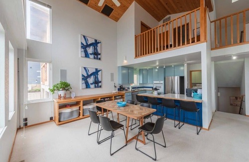 Port Orford Casa | #StayinMyDistrict Ocean Overlook