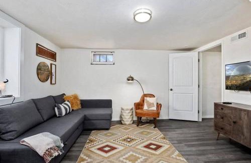 Twin Falls Apartamento | #StayinMyDistrict Twin Falls Pendleton Chic Suite