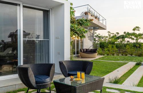 Vikarabad Villa | StayVista at Lazy Mango with Bonfire, Bathtub
