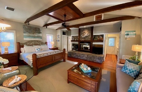 Steinhatchee Complejo | Taylor's Landing - Creekside - Se admiten perros - ** Tercera noche gratis **