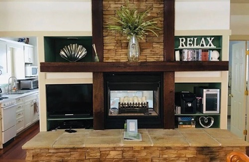 Steinhatchee Complejo | Steinhatchee Landing Resort-Eleven Eleven #23-Dog Friendly-**THIRD NIGHT FREE**