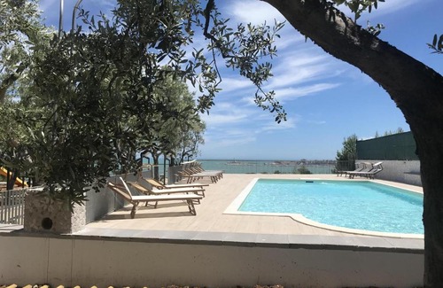 Defensola Apartamento | Stella Marina with Pool 100 m from beach