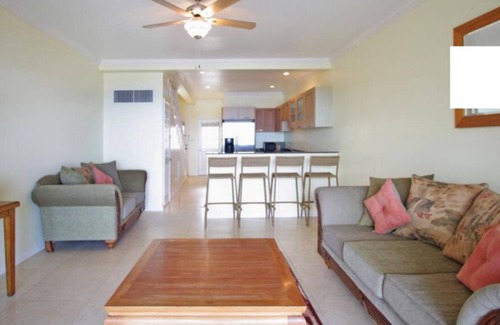 Charlestown Condominio | Step from Condo or restaurant, onto the beach and into the pool 30 meter radius.
