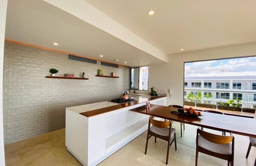 Zona Norte Condominio | STEPS FROM THE BEACH PENTHOUSE