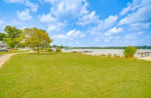 Edinboro Casa | Steps to Lake and Public Boat Ramp Edinboro Cottage