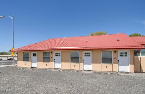 Soap Lake Apartamento | Steps to Soap Lake Studio Stay with Patio!