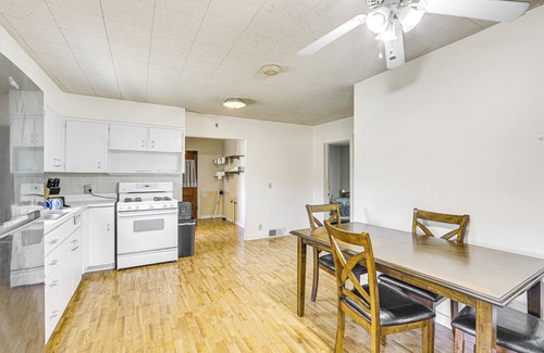 Rice County Casa | Sterling Home w/ Patio & Grill: 1 Mi to College!