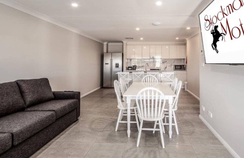 Kingswood Hotel | Stockmans Motel