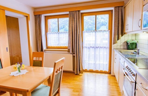 Weissenbach Apartamento | "Stoder" - App./3 bedrooms/shower, WC - Gästehaus Hartweger