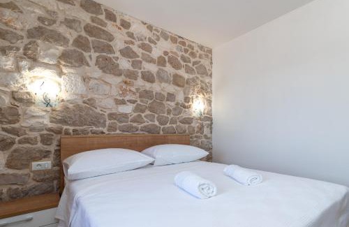 Rogoznica Villa | Stone house Grgo